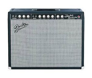 Fender Vibrolux Reverb 40-watt combo guitar amplifier rental